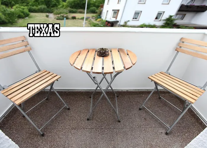 Little Hawaii & Texas Apartman